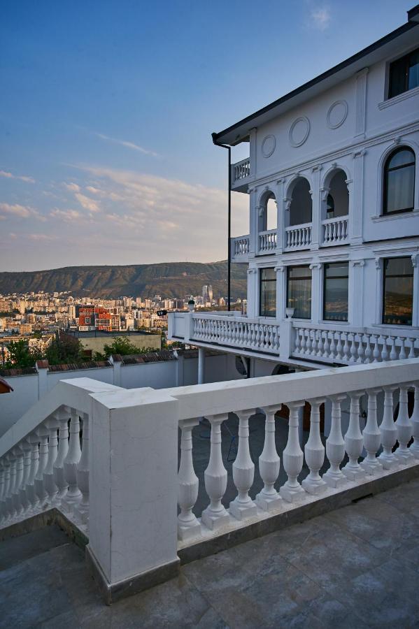 The Hilltop Skyline Hotel Τυφλίδα Εξωτερικό φωτογραφία