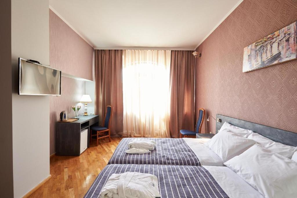 The Hilltop Skyline Hotel Τυφλίδα Εξωτερικό φωτογραφία