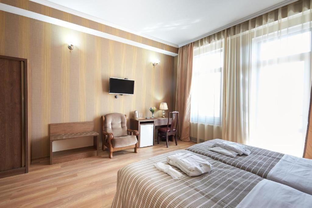 The Hilltop Skyline Hotel Τυφλίδα Εξωτερικό φωτογραφία